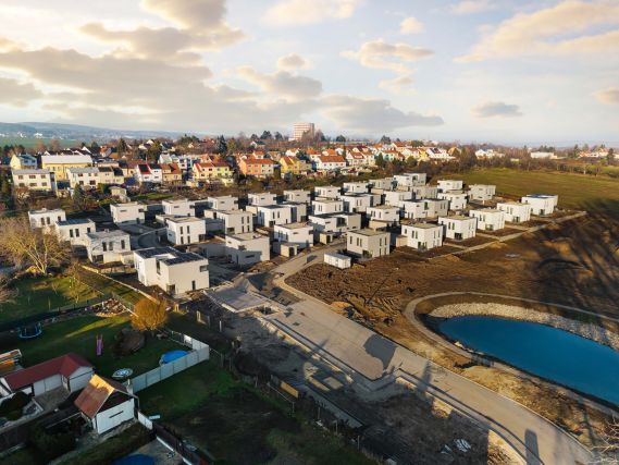 DJI-20251226144844-0240-D